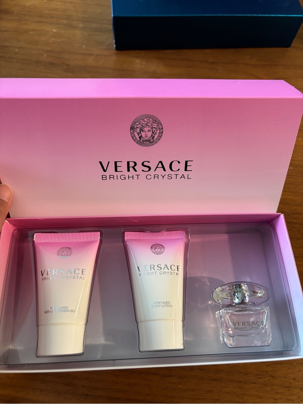 🌸 Versace Bright Crystal Gift Set 🌸